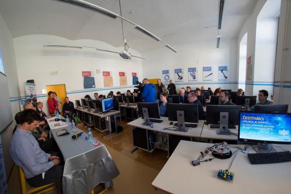 Hidria and the students from the Jurij Vega High School in Idrija getting digital at an increased speed