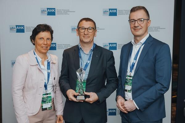Hidria je prejela nagrado nemškega gospodarstva za zeleno preobrazbo