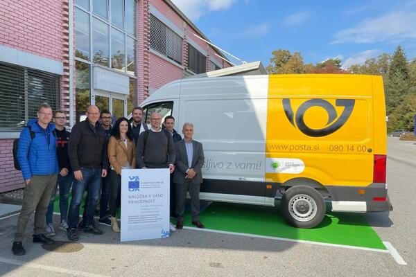 Together with our partners we developed contactless charging for e-vehicles