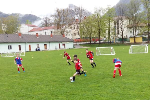 Mladi tolminski nogometaši odslej s podporo Hidrie